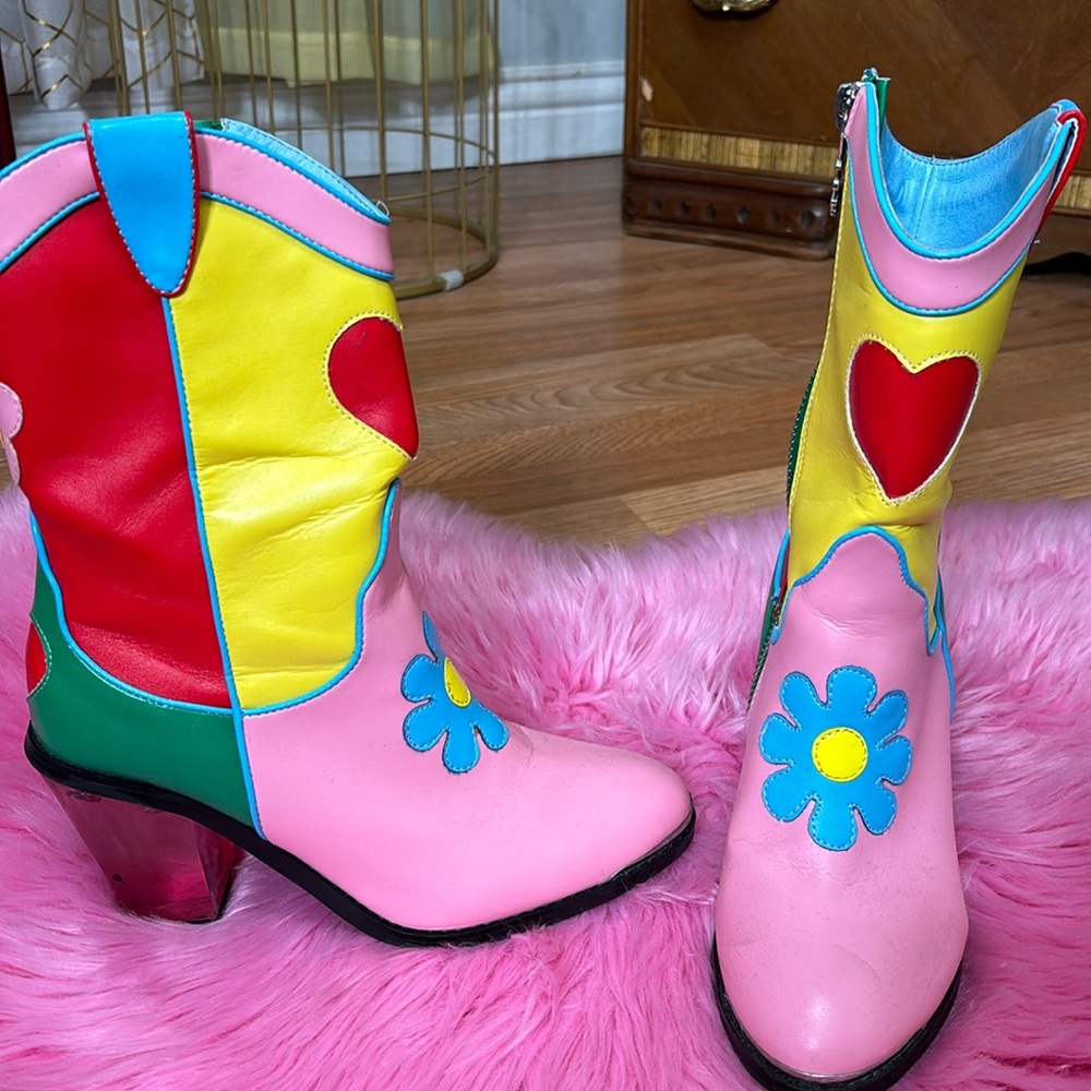 Delia’s Pink Cowboy Boots Used Size 9